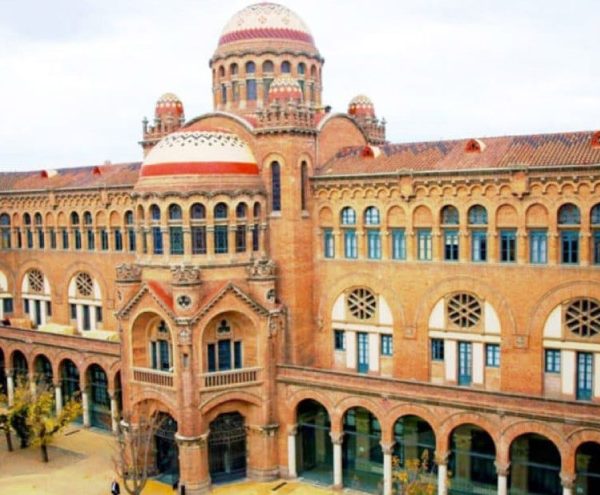 دانشگاه بارسلونا